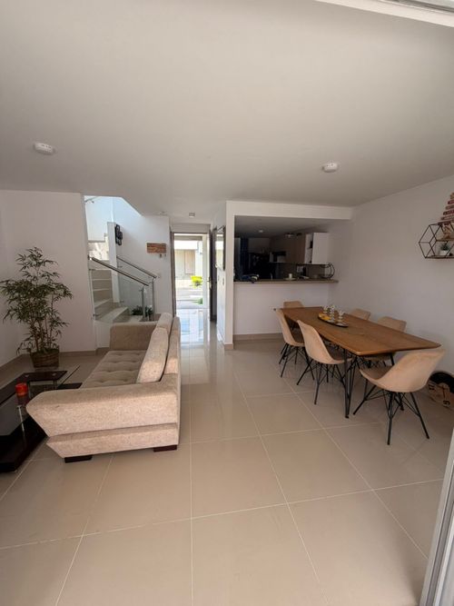 Casa de 3 alcobas en venta en Ciudad Country, Jamundí, 115 m² · foto 5 de 17