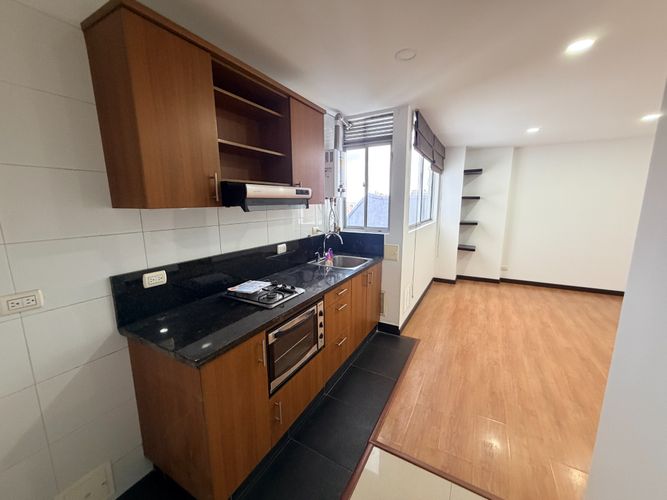Apartaestudio en venta en Bella Suiza, Bogotá, 40 m² · foto 4 de 6