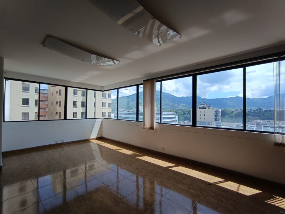 Oficina en Arriendo en Centro, Pereira