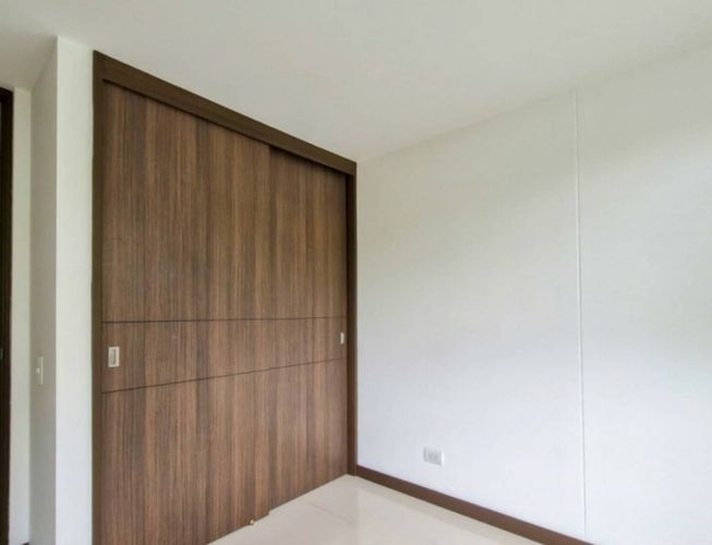 Apartamento de 3 alcobas en arriendo en Loma Del Esmeraldal, Envigado, 110 m² · foto 8 de 18