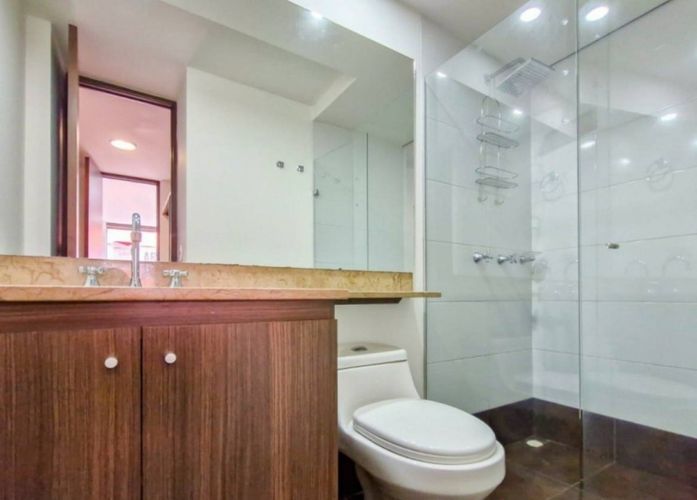 Apartamento de 3 alcobas en arriendo en Loma Del Esmeraldal, Envigado, 110 m² · foto 10 de 18