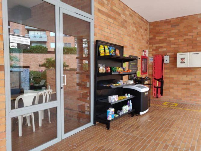 Apartamento de 3 alcobas en arriendo en Loma Del Esmeraldal, Envigado, 110 m² · foto 16 de 18