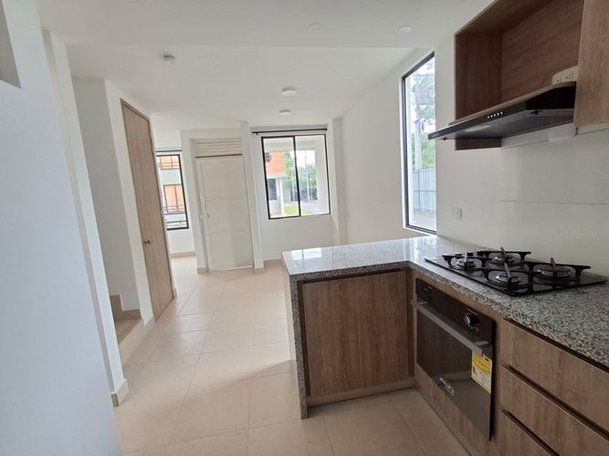 Casa de 3 alcobas en venta en Alfaguara, Jamundí, 80 m² · foto 8 de 24