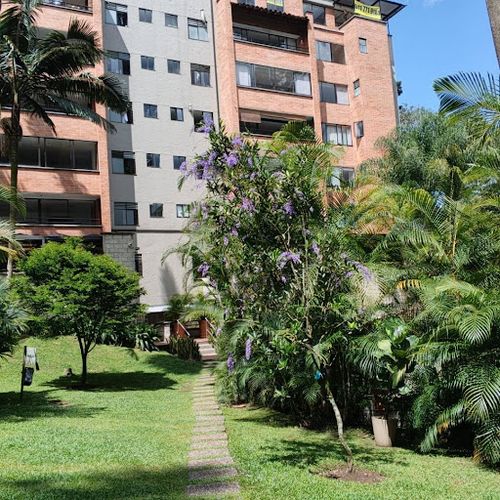 Apartamento de 3 alcobas en arriendo en Los Balsos, Medellín, 78 m² · foto 15 de 18