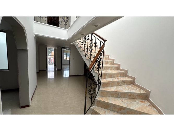 Apartamento de 4 alcobas en venta en La Aurora, Pasto, 214 m² · foto 15 de 24