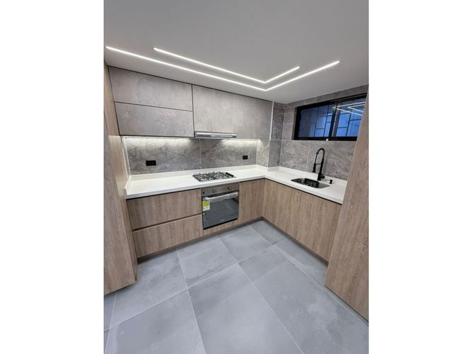Apartamento de 2 alcobas en venta en El Refugio, Cali, 94 m² · foto 12 de 24