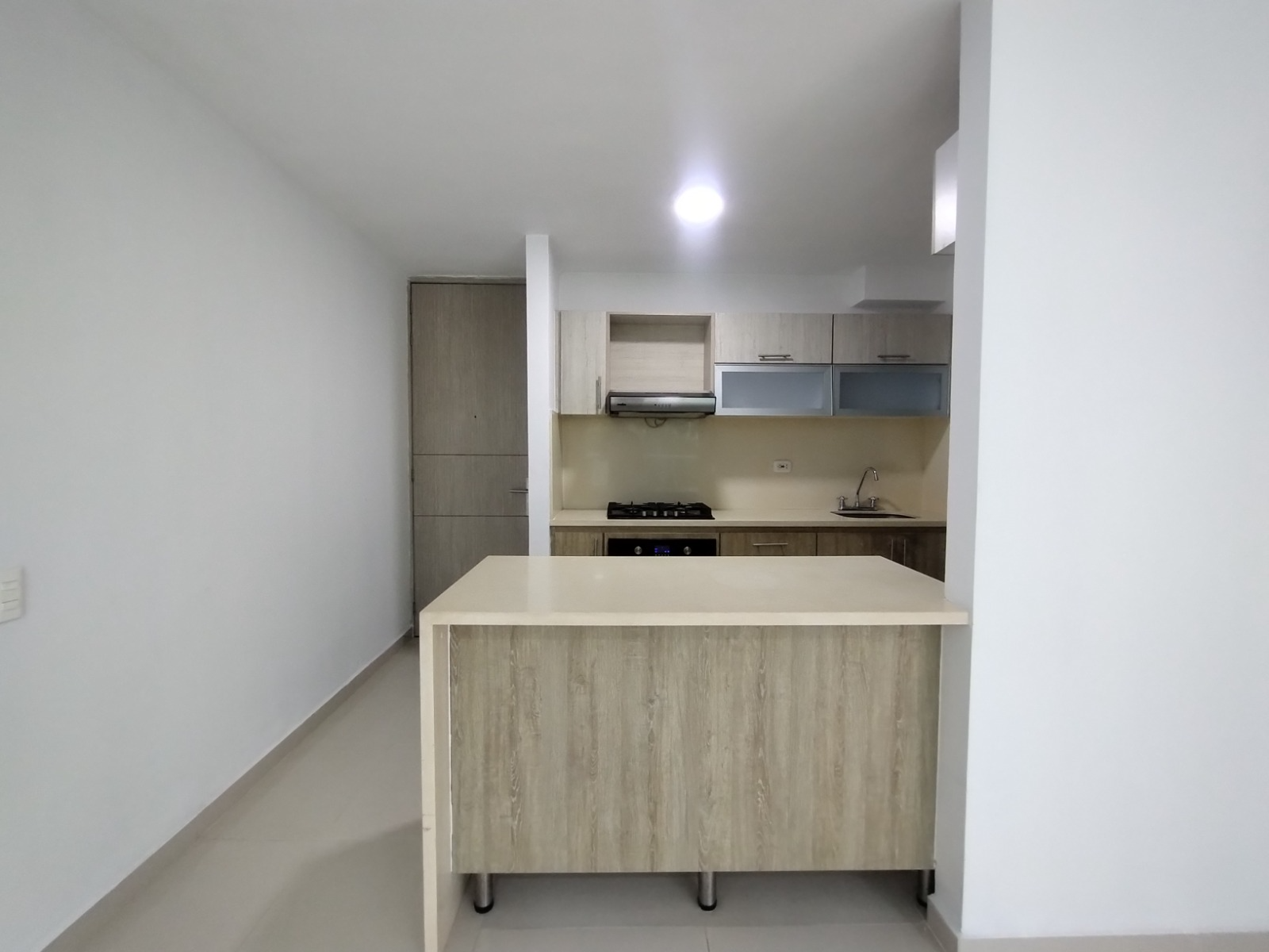 Apartamento en arriendo en Miramar, Barranquilla · foto 4 de 13