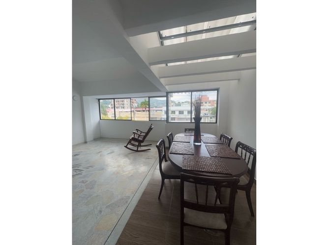 Casa de 6 alcobas en venta en Sector La Luisa Bella Suiza, Cali, 550 m² · foto 20 de 24