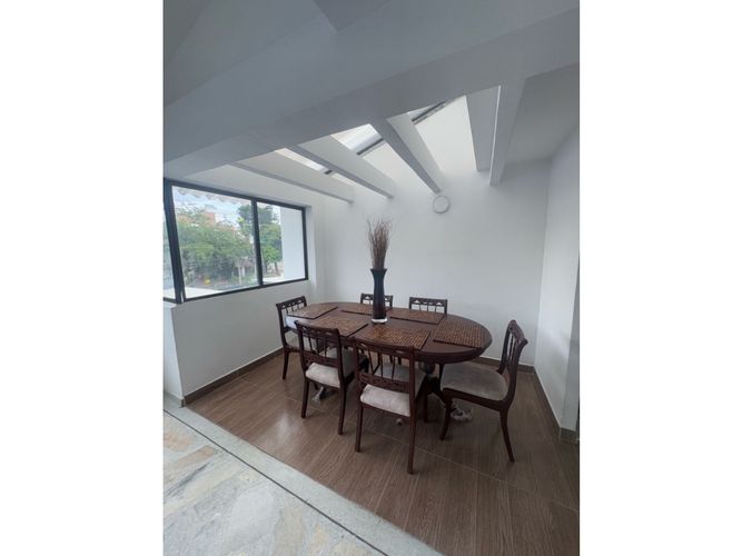 Casa de 6 alcobas en venta en Sector La Luisa Bella Suiza, Cali, 550 m² · foto 21 de 24