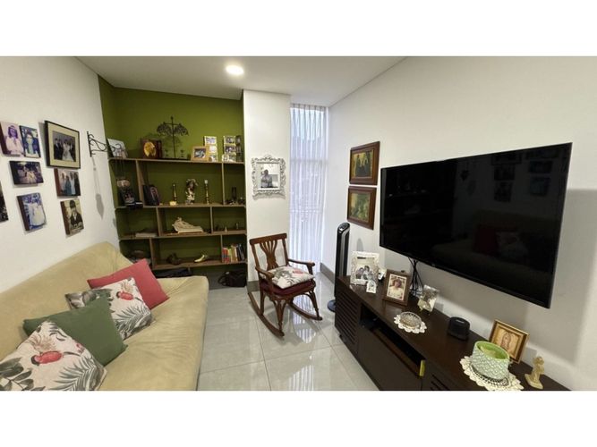 Apartamento de 3 alcobas en venta en Menga, Cali, 166 m² · foto 14 de 24