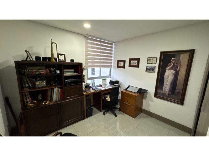 Apartamento de 3 alcobas en venta en Menga, Cali, 166 m² · foto 18 de 24