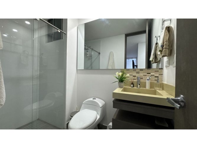 Apartamento de 3 alcobas en venta en Menga, Cali, 166 m² · foto 20 de 24