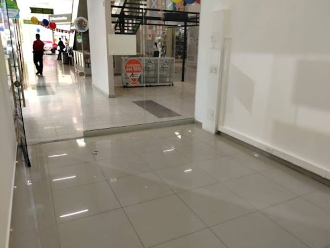 Local en arriendo en Boston, Medellín, 12 m² · foto 2 de 8