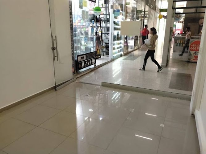 Local en arriendo en Boston, Medellín, 12 m² · foto 3 de 8
