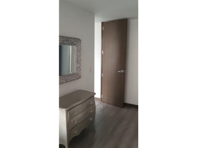 Apartamento de 3 alcobas en arriendo en Castilla, Bogotá, 86 m² · foto 16 de 17