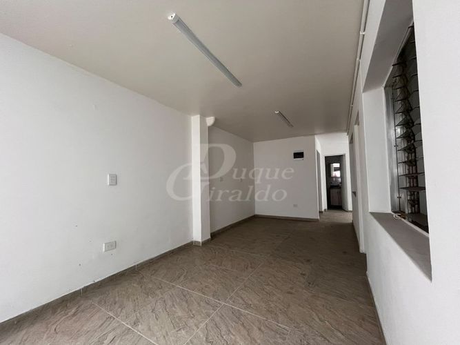 Local en arriendo en Fatima, Itagüí, 98 m² · foto 2 de 9