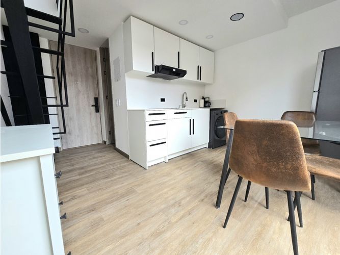 Apartaestudio en venta en Chico Norte, Bogotá, 27 m² · foto 3 de 19