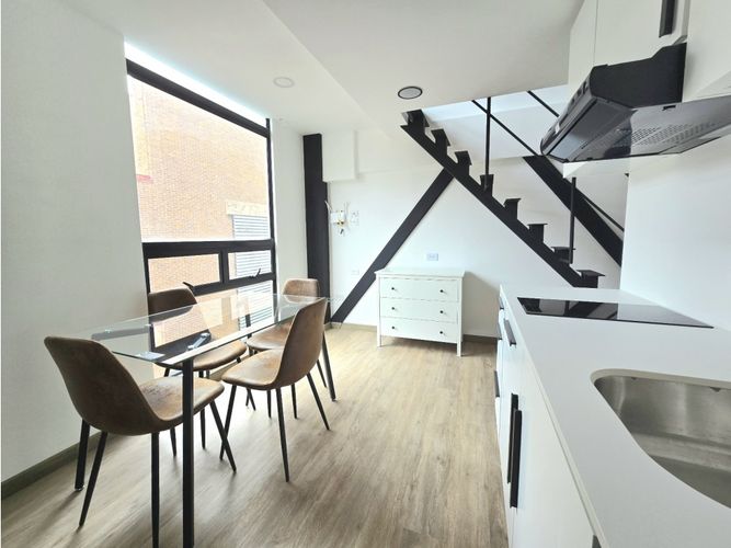 Apartaestudio en venta en Chico Norte, Bogotá, 27 m² · foto 4 de 19