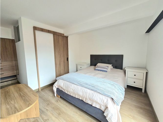 Apartaestudio en venta en Chico Norte, Bogotá, 27 m² · foto 8 de 19