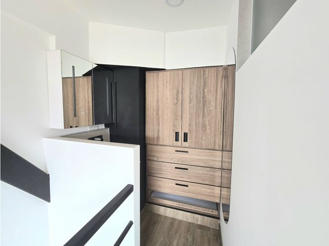 Apartaestudio en venta en Chico Norte, Bogotá, 27 m² · foto 10 de 19