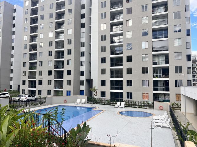 Apartamento de 2 alcobas en venta en Colinas Del Norte, Cali, 70 m² · foto 2 de 17