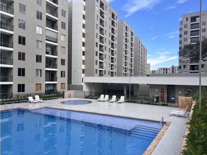 Apartamento de 2 alcobas en venta en Colinas Del Norte, Cali, 70 m² · foto 3 de 17
