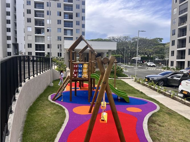 Apartamento de 2 alcobas en venta en Colinas Del Norte, Cali, 70 m² · foto 5 de 17