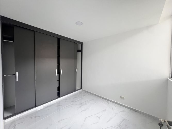 Apartamento de 2 alcobas en venta en Colinas Del Norte, Cali, 70 m² · foto 9 de 17