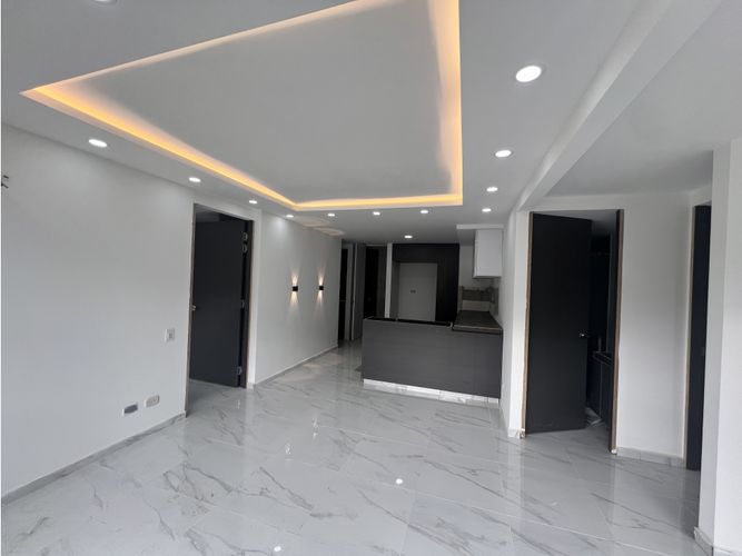 Apartamento de 2 alcobas en venta en Colinas Del Norte, Cali, 70 m² · foto 10 de 17