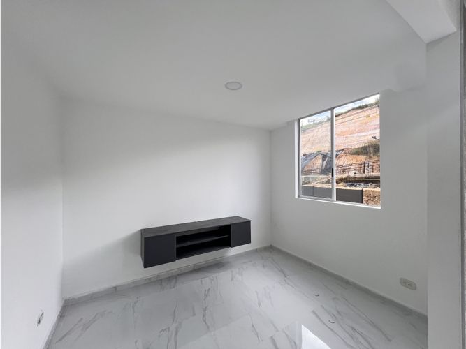 Apartamento de 2 alcobas en venta en Colinas Del Norte, Cali, 70 m² · foto 11 de 17