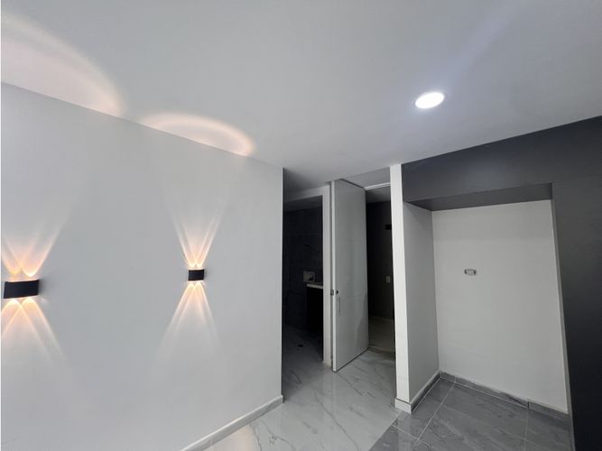 Apartamento de 2 alcobas en venta en Colinas Del Norte, Cali, 70 m² · foto 13 de 17