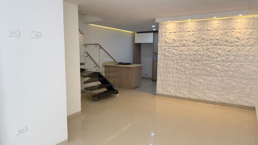 Casa de 2 alcobas en venta en Prados Del Este, Cúcuta, 104 m² · foto 3 de 20