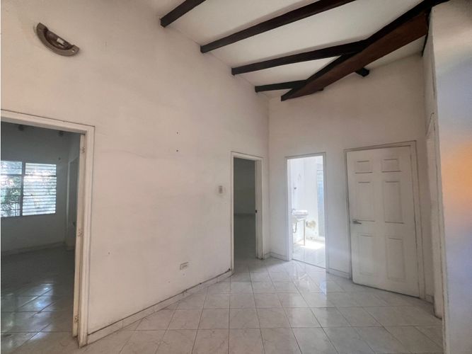 Apartaestudio en venta en Santa Rita, Cali, 300 m² · foto 6 de 15