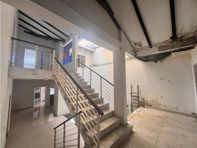 Apartaestudio en venta en Santa Rita, Cali, 300 m² · foto 13 de 15