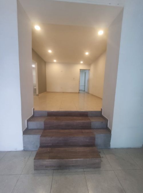 Local en arriendo en Santiago, Pasto, 60 m² · foto 2 de 7