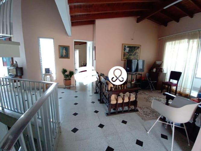 Casa de 5 alcobas en venta en Simon Bolivar, Medellín, 263 m² · foto 8 de 20