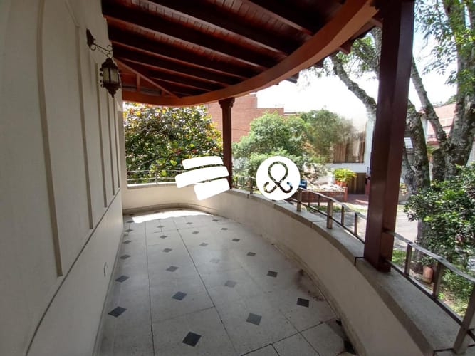 Casa de 5 alcobas en venta en Simon Bolivar, Medellín, 263 m² · foto 16 de 20