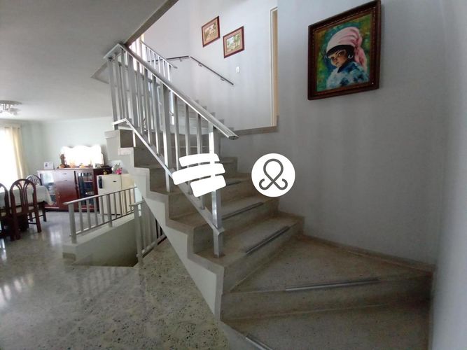Casa de 5 alcobas en venta en Simon Bolivar, Medellín, 263 m² · foto 19 de 20