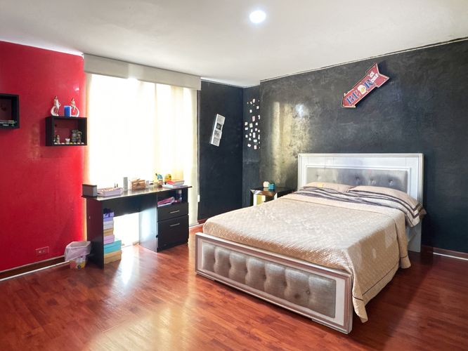 Apartamento de 5 alcobas en venta en Belén, Medellín, 296 m² · foto 9 de 16