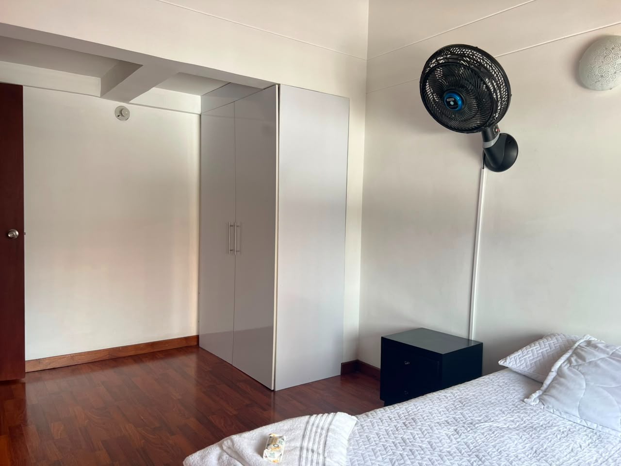 Casa en arriendo en El Poblado, Medellín · foto 7 de 14