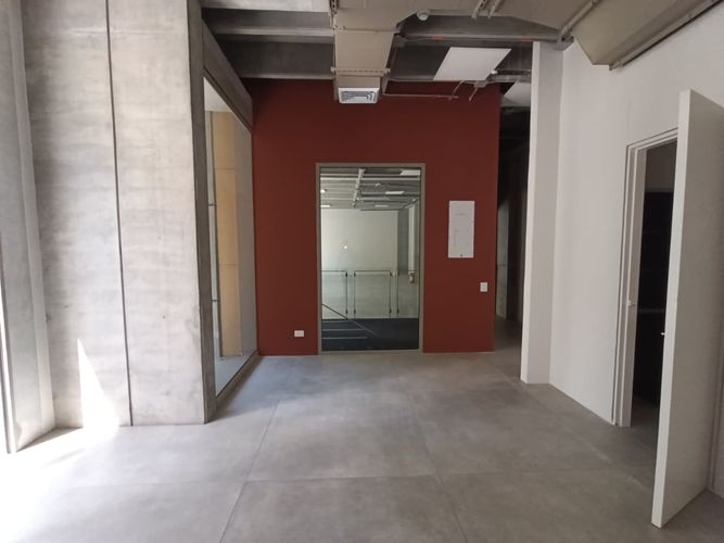 Local en arriendo en El Poblado, Medellín, 162 m² · foto 11 de 15