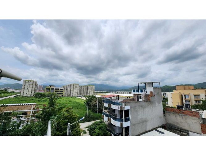 Casa de 12 alcobas en venta en Villa Bethel, Santa Marta, 360 m² · foto 2 de 17