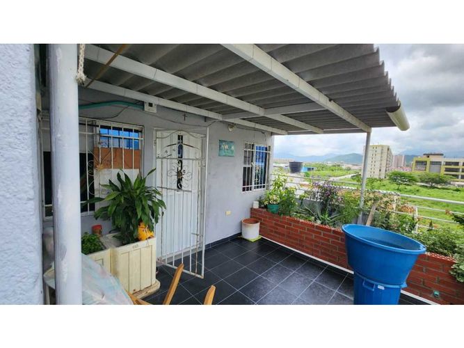 Casa de 12 alcobas en venta en Villa Bethel, Santa Marta, 360 m² · foto 4 de 17