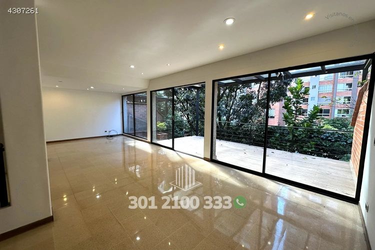 Casa de 3 alcobas en arriendo en El Tesoro, Medellín, 320 m² · foto 24 de 24