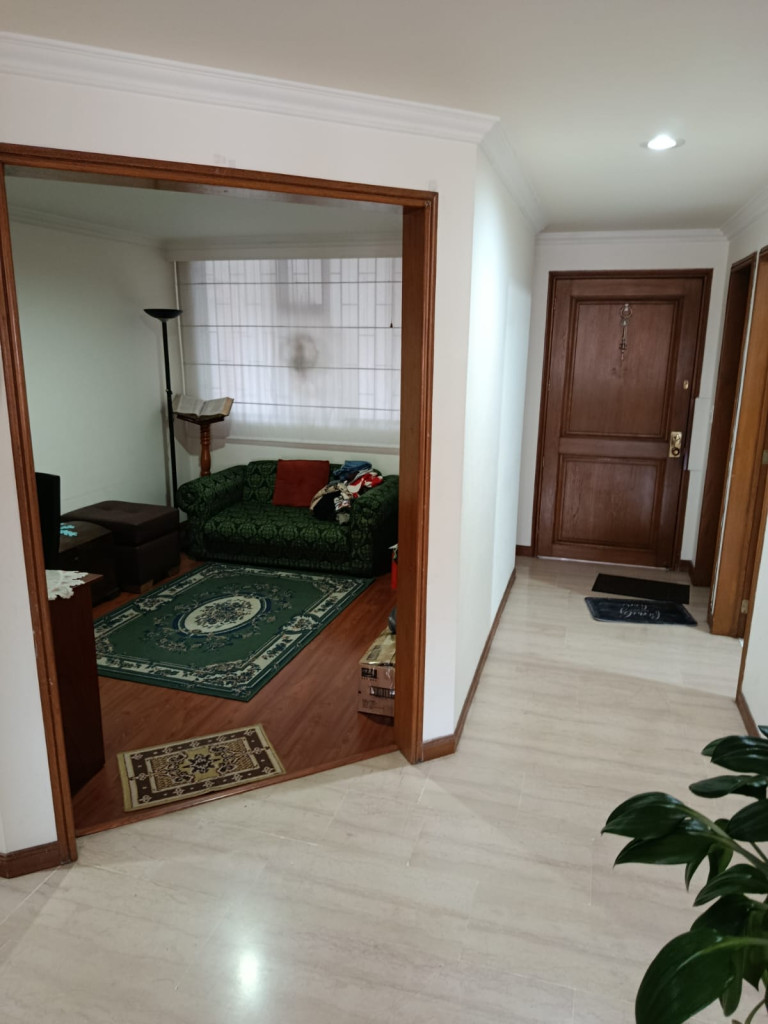 Apartamento en venta en Santa Barbara Central, Bogotá · foto 2 de 21