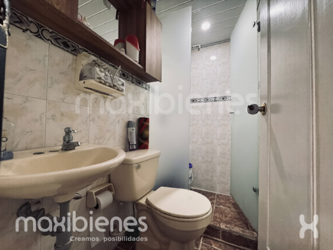Casa de 3 alcobas en venta en Belén San Bernardo, Medellín, 80 m² · foto 16 de 21
