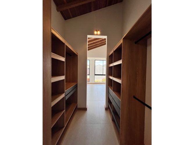 Casa de 3 alcobas en venta en Lomitas, La Ceja, 135 m² · foto 14 de 18