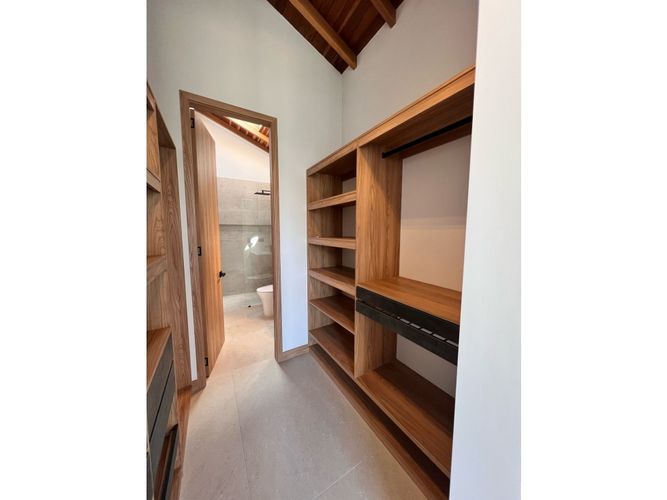 Casa de 3 alcobas en venta en Lomitas, La Ceja, 135 m² · foto 18 de 18