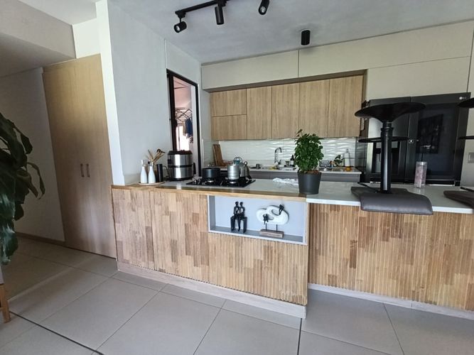 Apartamento de 3 alcobas en arriendo en Loma Del Escobero, Envigado, 134 m² · foto 4 de 19