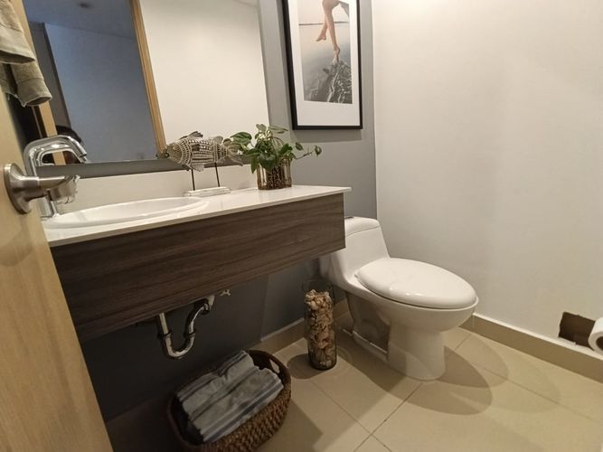 Apartamento de 3 alcobas en arriendo en Loma Del Escobero, Envigado, 134 m² · foto 5 de 19